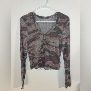 Aeropostale Long Sleeve Women’s Size Medium